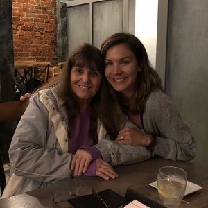 Meet your Posher, Mara